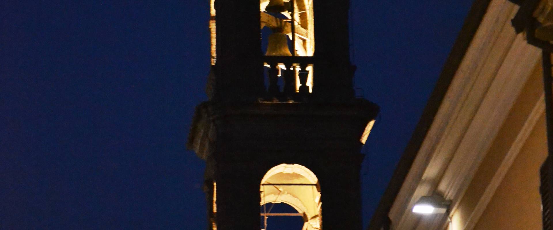 Torre by night foto di Pier giorgio
